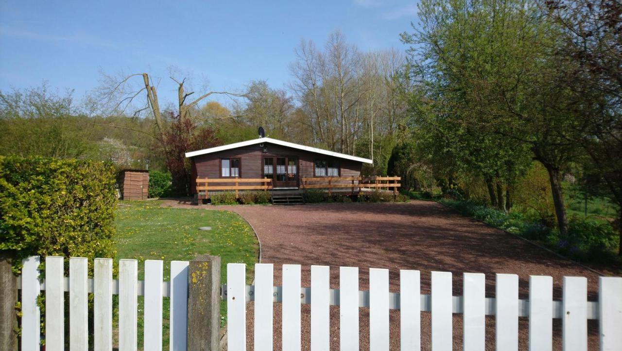 Chalet De Vacances Guisy エクステリア 写真